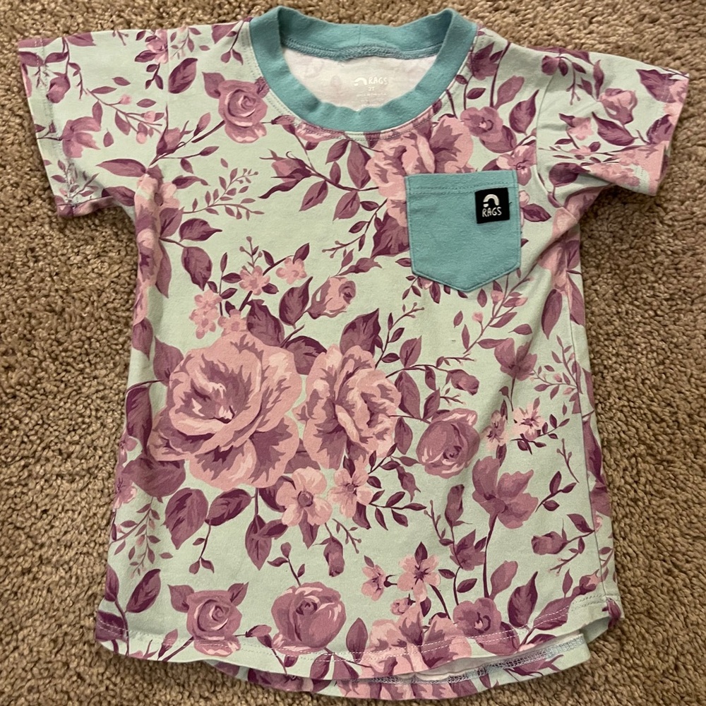 Floral RAGS T-shirt